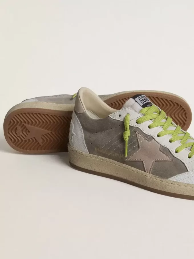 Zapatillas Ball Star para hombre en ante gris con estrella de ante rosa viejo y lengüeta del talón de cuero beige Zapatillas Ball Star para hombre en ante gris con estrella de ante rosa viejo y lengüeta del talón de cuero beige