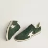Zapatillas Ball Star para hombre en ante verde con estrella y lengüeta en el talón de piel blanca Zapatillas Ball Star para hombre en ante verde con estrella y lengüeta en el talón de piel blanca