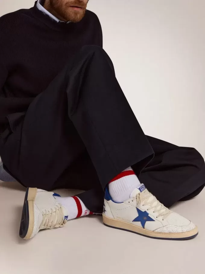 Zapatillas Ball Star para hombre en napa blanca con estrella azul y lengüeta en el talón Zapatillas Ball Star para hombre en napa blanca con estrella azul y lengüeta en el talón