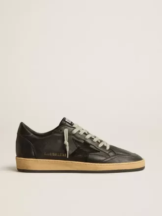 Zapatillas Ball Star para hombre en napa negra con estrella de ante y lengüeta del talón en napa Zapatillas Ball Star para hombre en napa negra con estrella de ante y lengüeta del talón en napa