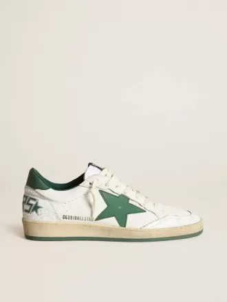 Zapatillas Ball Star para hombre en piel napa blanca con estrella y lengüeta en el talón en piel verde Zapatillas Ball Star para hombre en piel napa blanca con estrella y lengüeta en el talón en piel verde