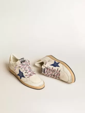 Zapatillas Ball Star para hombre en piel napa con estrella de ante azul y lengüeta del talón en piel platino Zapatillas Ball Star para hombre en piel napa con estrella de ante azul y lengüeta del talón en piel platino