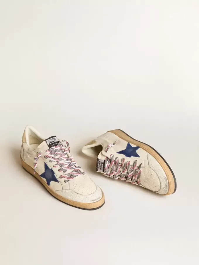 Zapatillas Ball Star para hombre en piel napa con estrella de ante azul y lengüeta del talón en piel platino Zapatillas Ball Star para hombre en piel napa con estrella de ante azul y lengüeta del talón en piel platino