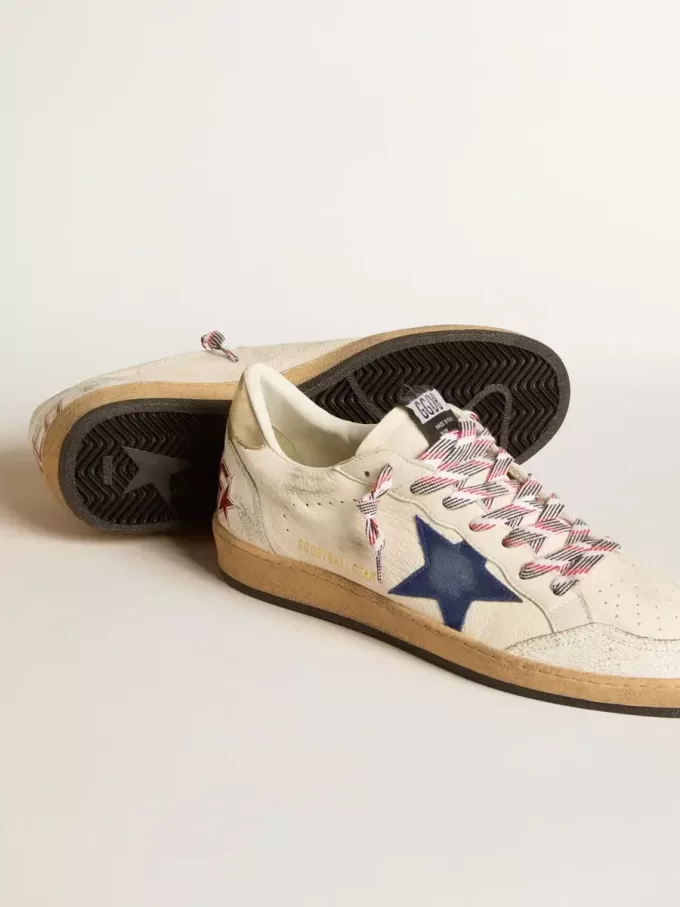 Zapatillas Ball Star para hombre en piel napa con estrella de ante azul y lengüeta del talón en piel platino Zapatillas Ball Star para hombre en piel napa con estrella de ante azul y lengüeta del talón en piel platino