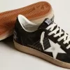 Zapatillas Ball Star para mujer en ante negro con estrella de cuero blanco Zapatillas Ball Star para mujer en ante negro con estrella de cuero blanco