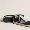 Zapatillas Ball Star para mujer en ante verde con estrella plateada brillante Zapatillas Ball Star para mujer en ante verde con estrella plateada brillante