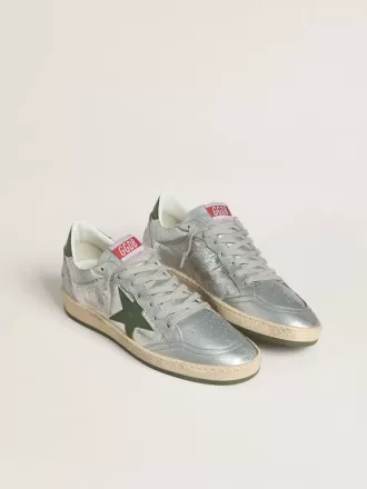 Zapatillas Ball Star para mujer en nailon plateado con estrella y lengüeta en el talón de piel verde Zapatillas Ball Star para mujer en nailon plateado con estrella y lengüeta en el talón de piel verde