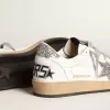 Zapatillas Ball Star para mujer en napa con estrella blanca y lengüeta con purpurina en el talón Zapatillas Ball Star para mujer en napa con estrella blanca y lengüeta con purpurina en el talón