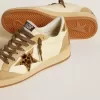 Zapatillas Ball Star para mujer en napa y ante con estrella de piel de potro y lengüeta metálica en el talón Zapatillas Ball Star para mujer en napa y ante con estrella de piel de potro y lengüeta metálica en el talón