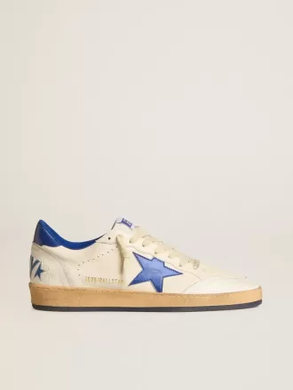 Zapatillas Ball Star Wishes para hombre en piel napa blanca con estrella azul brillante y lengüeta en el talón Zapatillas Ball Star Wishes para hombre en piel napa blanca con estrella azul brillante y lengüeta en el talón