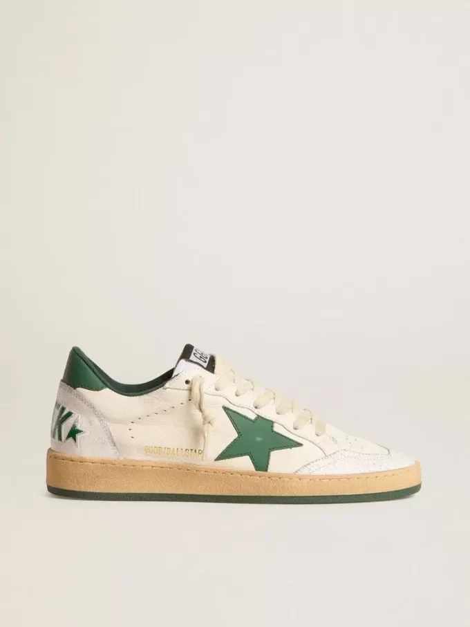 Zapatillas Ball Star Wishes para mujer en piel napa blanca con estrella y lengüeta en el talón en piel verde Zapatillas Ball Star Wishes para mujer en piel napa blanca con estrella y lengüeta en el talón en piel verde