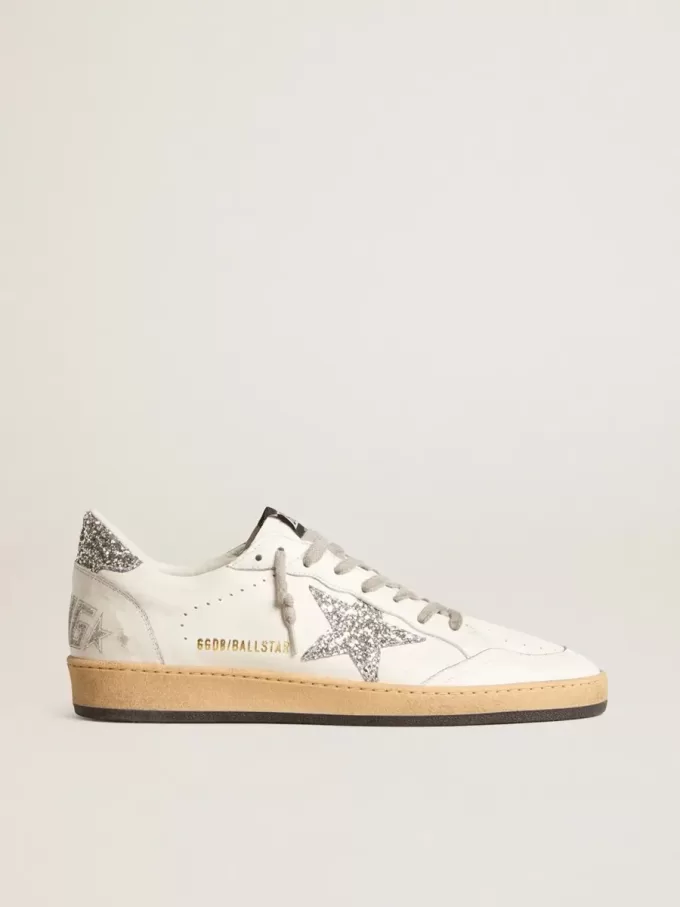 Zapatillas Ball Star Wishes para mujer en piel napa con estrella brillante y lengüeta en el talón Zapatillas Ball Star Wishes para mujer en piel napa con estrella brillante y lengüeta en el talón