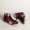 Zapatillas Francy con lentejuelas y letras escritas a mano en la suela exterior