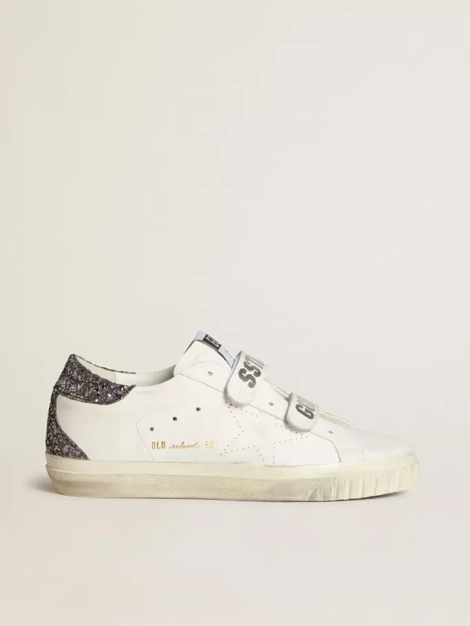 Zapatillas Old School de origen biológico con estrella perforada y lengüeta con purpurina en el talón Zapatillas Old School de origen biológico con estrella perforada y lengüeta con purpurina en el talón