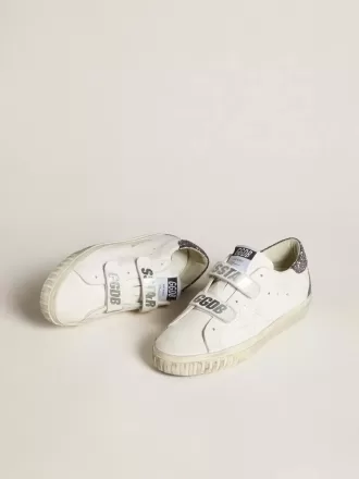Zapatillas Old School de origen biológico con estrella perforada y lengüeta con purpurina en el talón