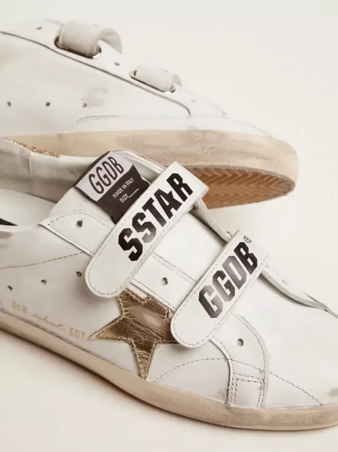 Zapatillas Old School para mujer con estrella dorada en piel laminada Zapatillas Old School para mujer con estrella dorada en piel laminada