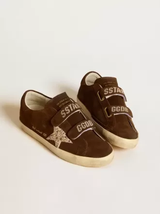 Zapatillas Old School para mujer en ante marrón con estrella de ante beige con tachuelas y perlas Zapatillas Old School para mujer en ante marrón con estrella de ante beige con tachuelas y perlas