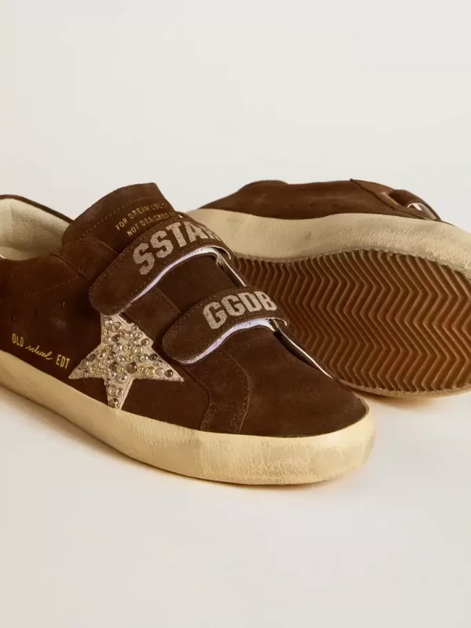 Zapatillas Old School para mujer en ante marrón con estrella de ante beige con tachuelas y perlas Zapatillas Old School para mujer en ante marrón con estrella de ante beige con tachuelas y perlas