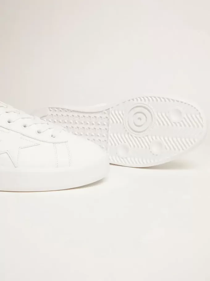 Zapatillas Purestar blancas con lengüeta naranja fluorescente en el talón