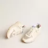 Zapatillas Running Sole para hombre en piel napa con estrella de piel beige y lengüeta roja en el talón Zapatillas Running Sole para hombre en piel napa con estrella de piel beige y lengüeta roja en el talón