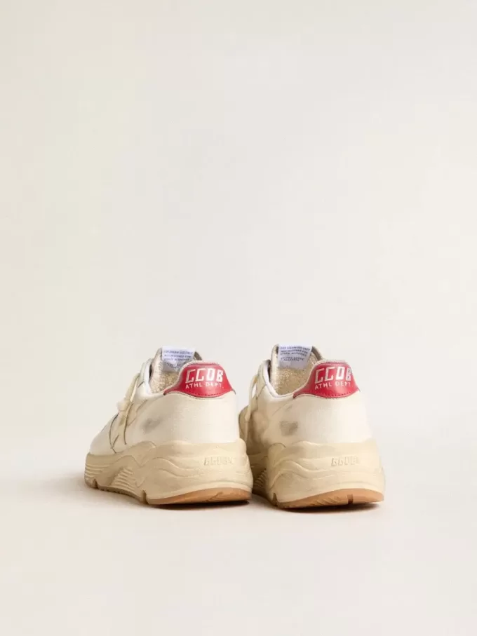 Zapatillas Running Sole para hombre en piel napa con estrella de piel beige y lengüeta roja en el talón Zapatillas Running Sole para hombre en piel napa con estrella de piel beige y lengüeta roja en el talón