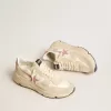 Zapatillas Running Sole para mujer en nailon beige con estrella y lengüeta en el talón de piel rosa