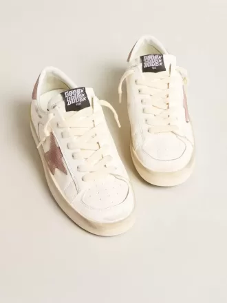 Zapatillas Stardan con estrella y lengüeta del talón de piel rosa texturizada