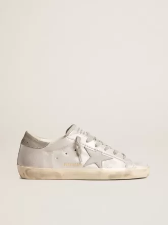 Zapatillas Super-Star en piel gris-blanca con efecto brillante y estrella de piel