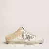Zapatillas Super-Star Sabot para mujer en piel blanca y forro de borreguillo Zapatillas Super-Star Sabot para mujer en piel blanca y forro de borreguillo