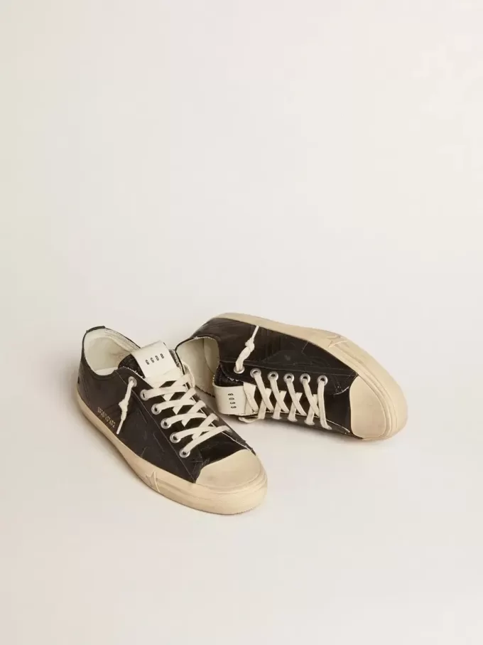 Zapatillas V-Star para hombre en piel napa negra con estrella de piel negra Zapatillas V-Star para hombre en piel napa negra con estrella de piel negra