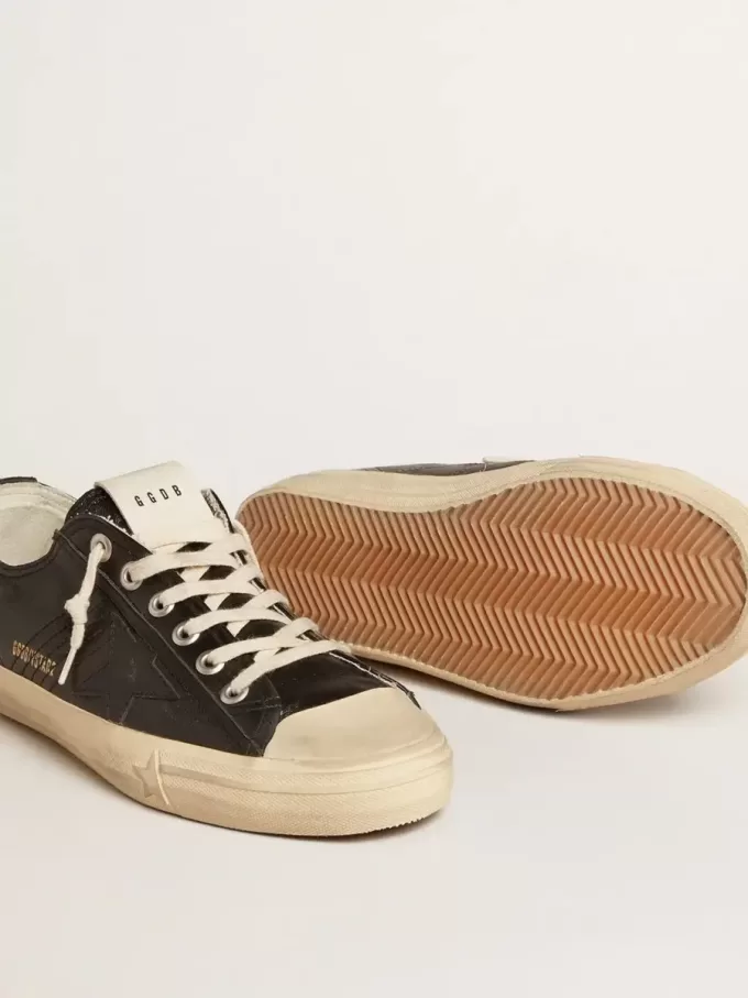 Zapatillas V-Star para hombre en piel napa negra con estrella de piel negra Zapatillas V-Star para hombre en piel napa negra con estrella de piel negra